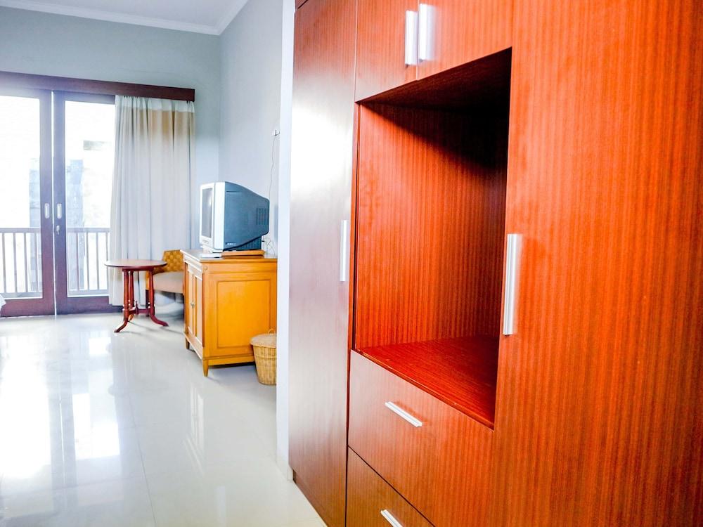 U Tube Hotel Uluwatu Kültér fotó