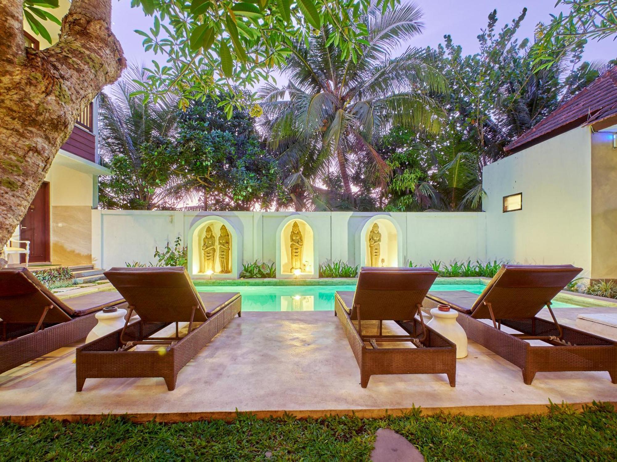 U Tube Hotel Uluwatu Kültér fotó