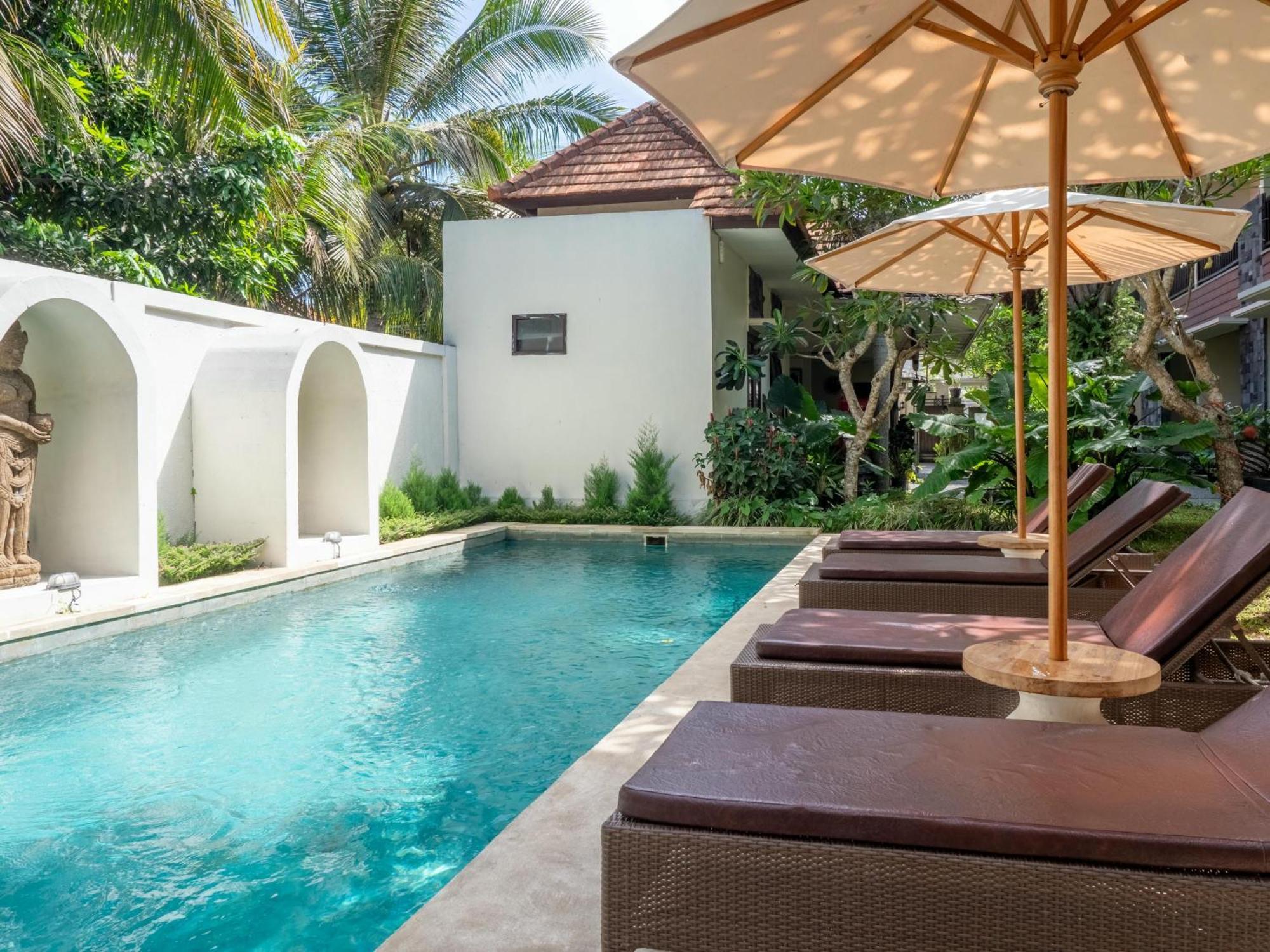 U Tube Hotel Uluwatu Kültér fotó