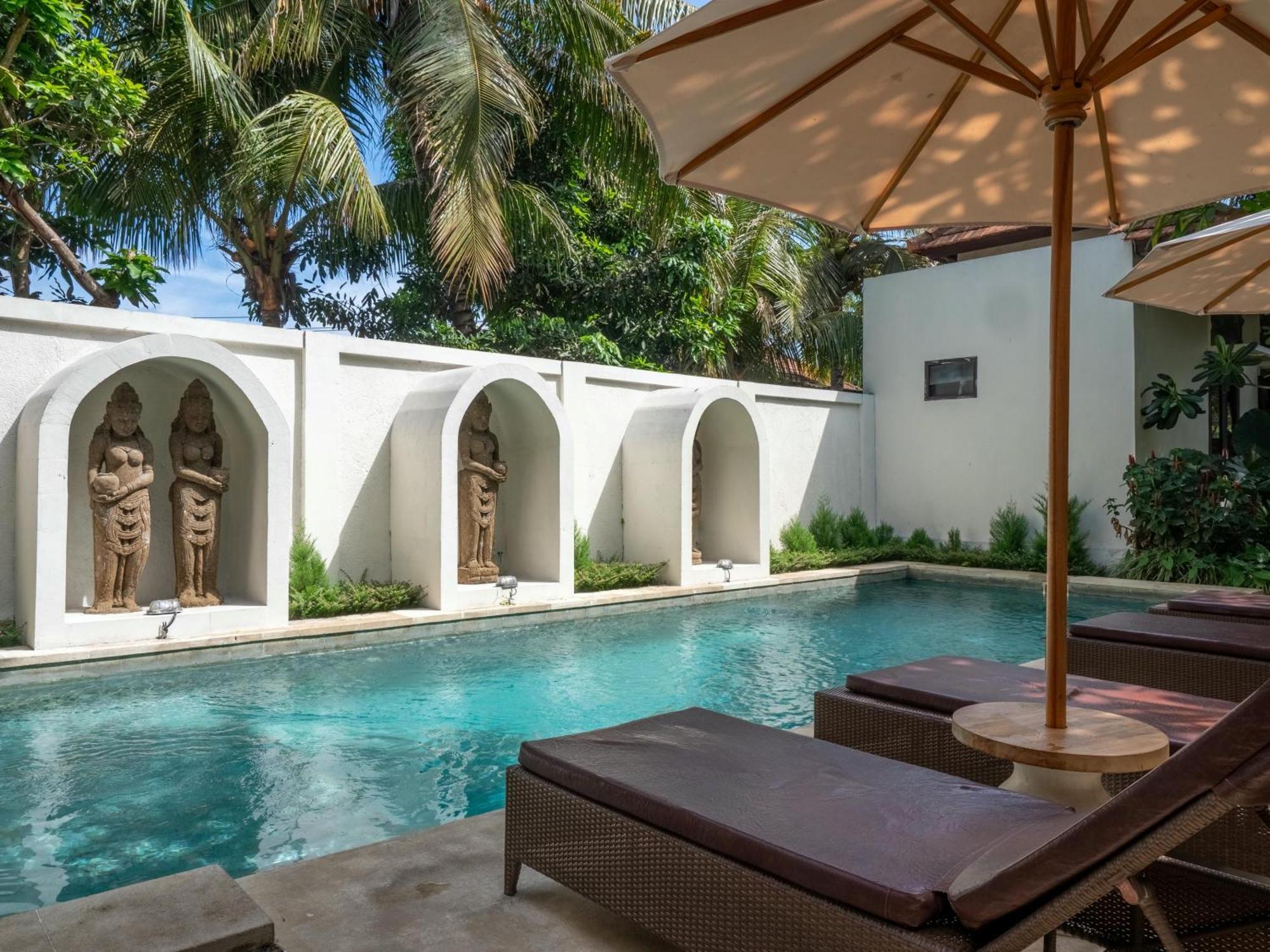 U Tube Hotel Uluwatu Kültér fotó